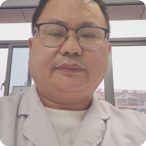 曹学华医生头像照片