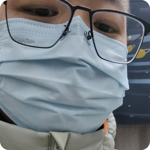 科普，严凯医生头像照片