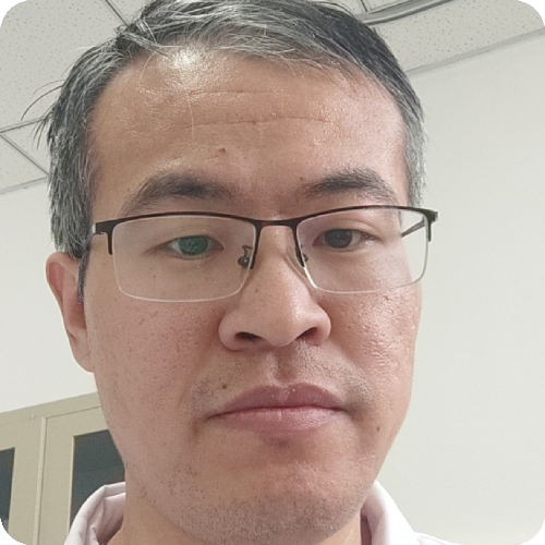 初少光医生头像照片