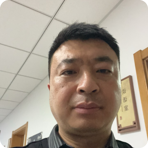 曹荣华医生头像照片