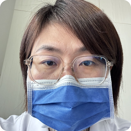 杨颖医生头像照片
