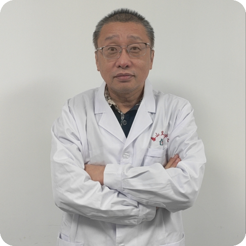 李巍医生头像照片