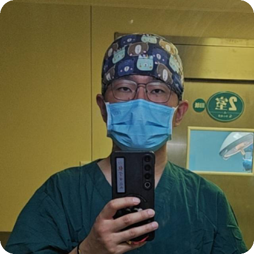 张清源医生头像照片
