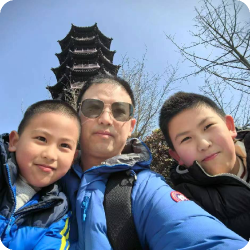 李京杭医生头像照片