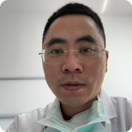 李伟忠